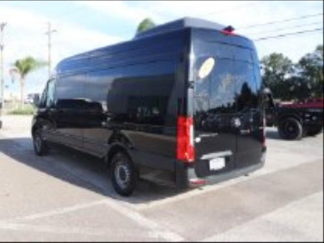 2025 Mercedes-Benz Sprinter - $52,454