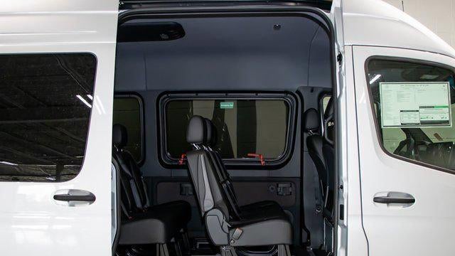 2024 Mercedes-Benz Sprinter 2500