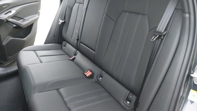 2027 Audi Q6 e-tron quattro Premium