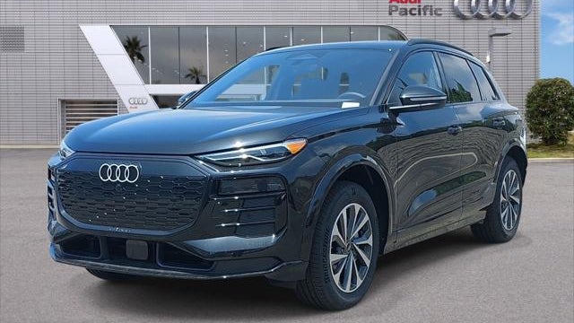 Preowned 2027 Audi Q6 e-tron quattro Premium for Sale