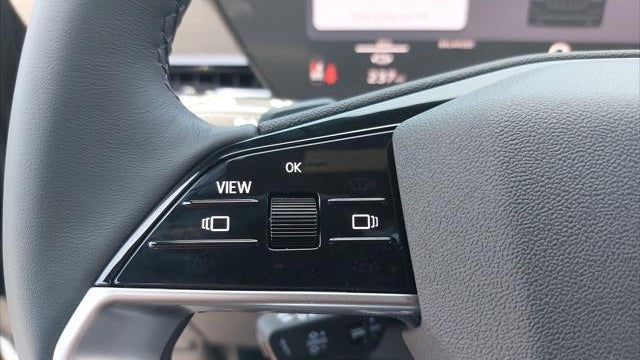 2027 Audi Q6 e-tron quattro Premium