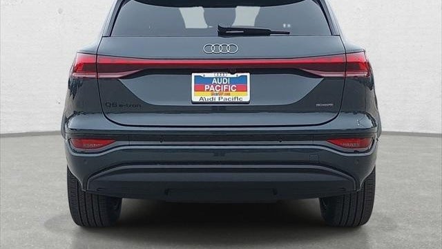 2027 Audi Q6 e-tron quattro Premium