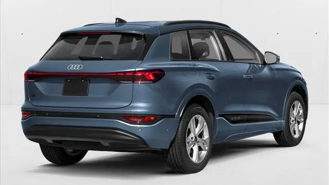 2027 Audi Q6 e-tron quattro Premium