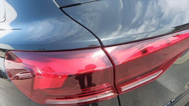 2027 Audi Q6 e-tron quattro Premium