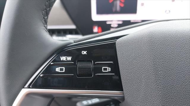 2027 Audi Q6 e-tron quattro Premium