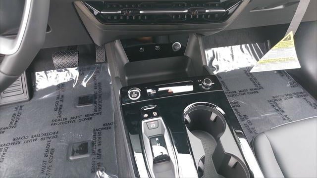 2027 Audi Q6 e-tron quattro Premium