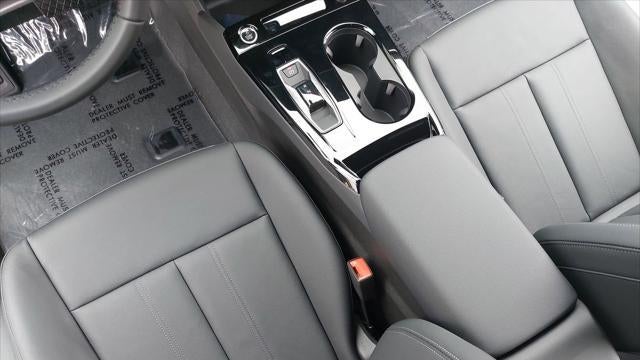 2027 Audi Q6 e-tron quattro Premium