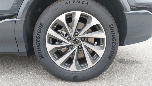 2027 Audi Q6 e-tron quattro Premium