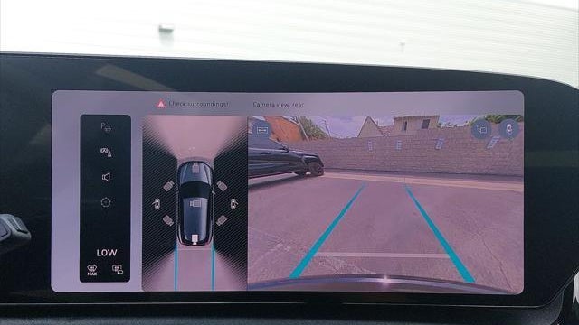 2027 Audi Q6 e-tron quattro Premium