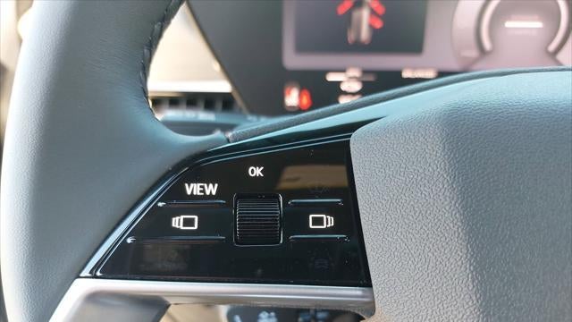 2027 Audi Q6 e-tron quattro Premium