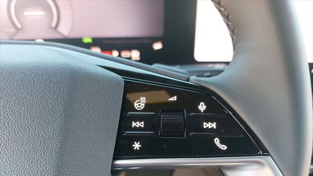 2027 Audi Q6 e-tron quattro Premium