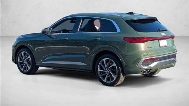 2026 Audi SQ5 quattro Premium TFSI