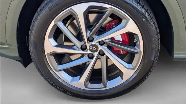 2026 Audi SQ5 quattro Premium TFSI