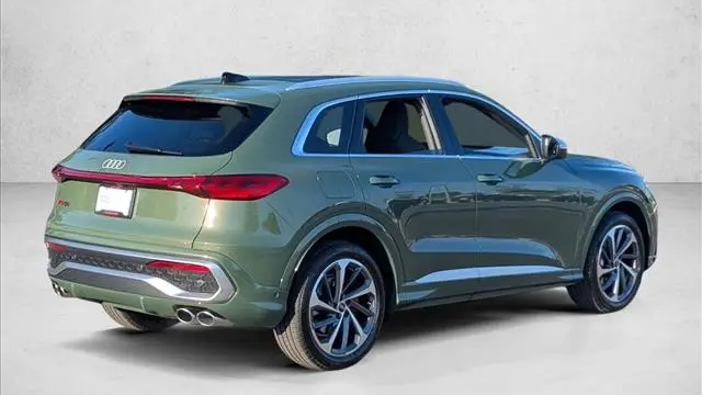 2026 Audi SQ5 quattro Premium TFSI