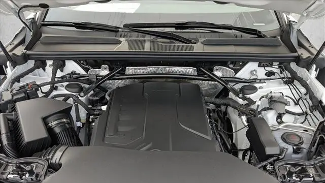 2025 Audi Q5 quattro Premium TFSI