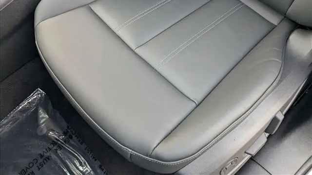 2025 Audi Q5 quattro Premium TFSI