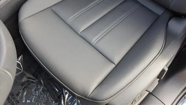 2025 Audi Q5 quattro Premium TFSI