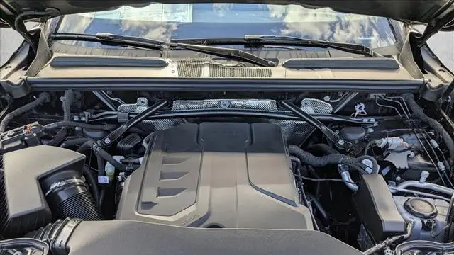 2025 Audi Q5 quattro Premium TFSI