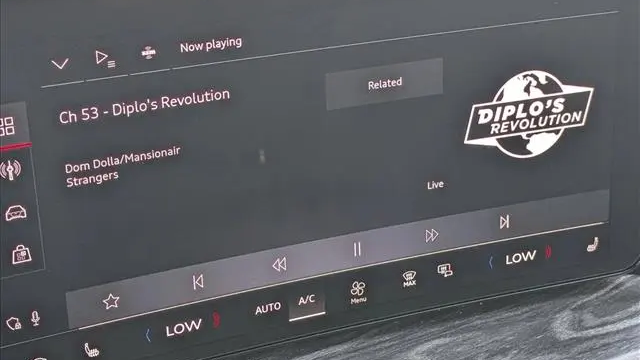 2025 Audi Q5 quattro Premium TFSI
