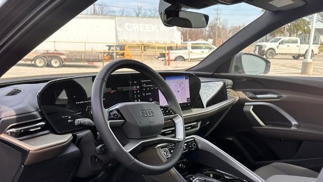 2025 Audi Q5 quattro Premium TFSI