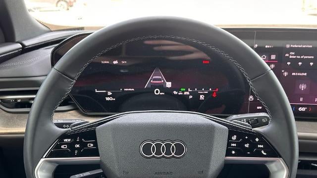 2025 Audi Q5 quattro Premium TFSI