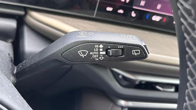 2025 Audi Q5 quattro Premium TFSI