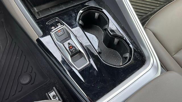 2025 Audi Q5 quattro Premium TFSI