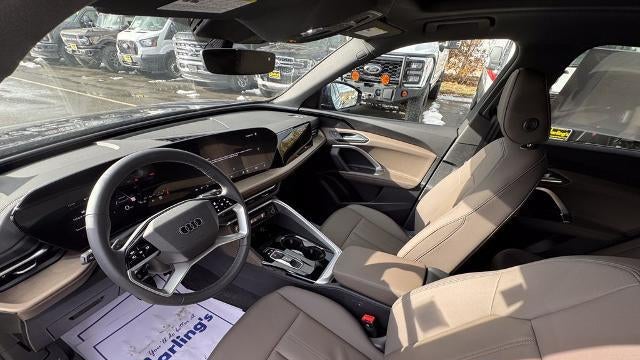 2025 Audi Q5 quattro Premium TFSI