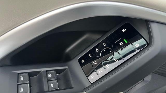 2025 Audi Q5 quattro Premium TFSI