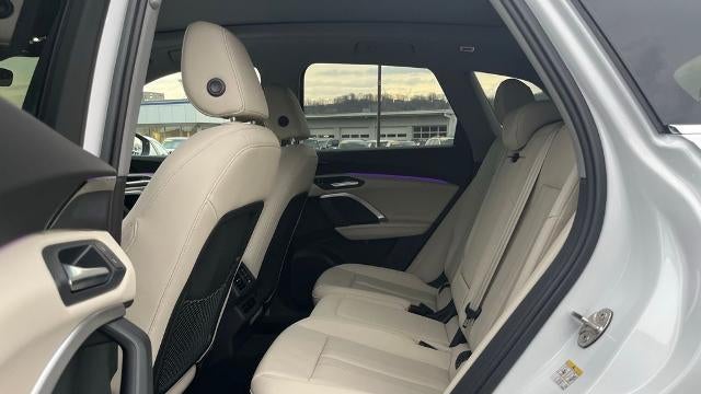 2025 Audi Q5 quattro Premium TFSI