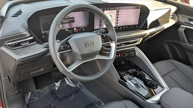 2026 Audi Q5 quattro Premium TFSI