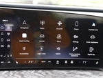2025 All-new Q5 Thumbnail 22
