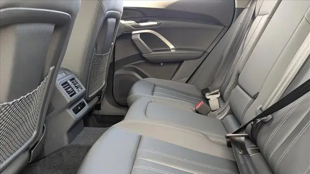2025 Audi Q5 quattro Premium TFSI