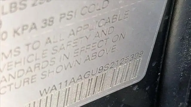 2025 Audi Q5 quattro Premium TFSI