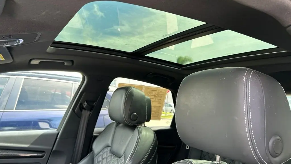2023 Audi SQ5 Sportback 3.0T quattro Premium Plus