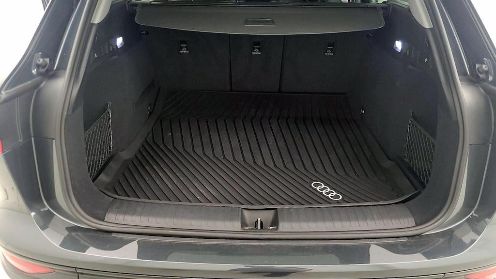 2025 Audi Q6 e-tron quattro Premium Plus