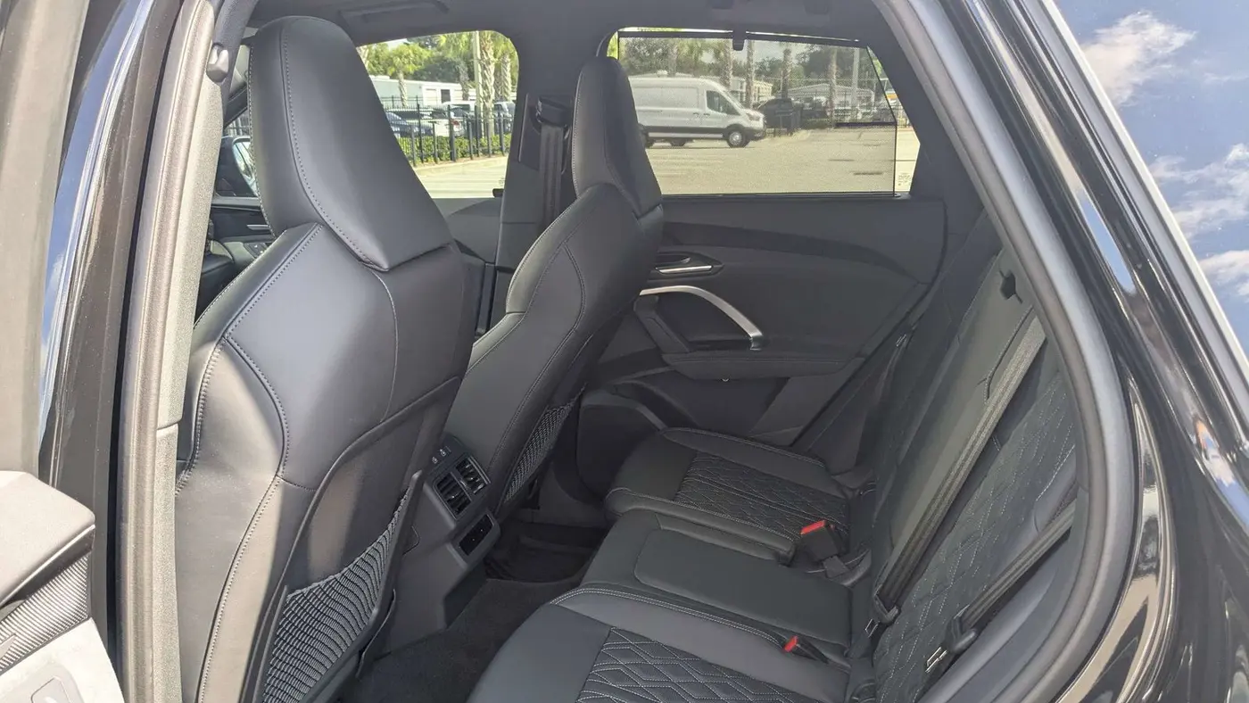 2025 Audi SQ5 quattro Premium Plus TFSI