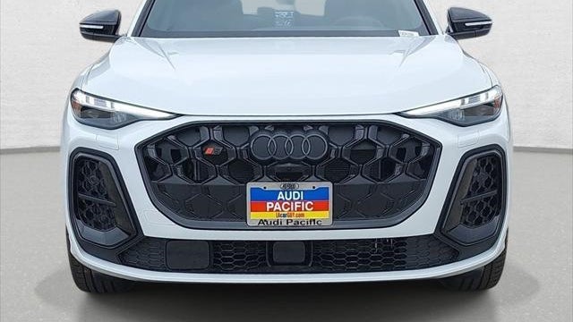 2026 Audi SQ5 quattro Premium Plus TFSI