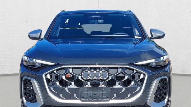 2026 Audi SQ5 quattro Premium Plus TFSI