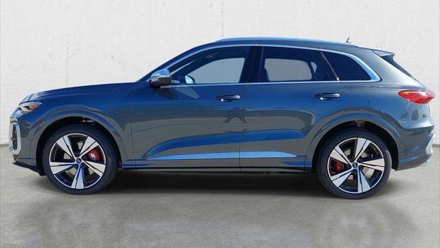 2026 Audi SQ5 quattro Premium Plus TFSI
