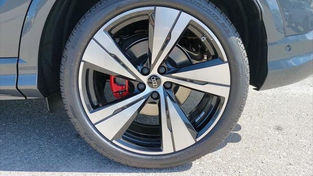 2026 Audi SQ5 quattro Premium Plus TFSI