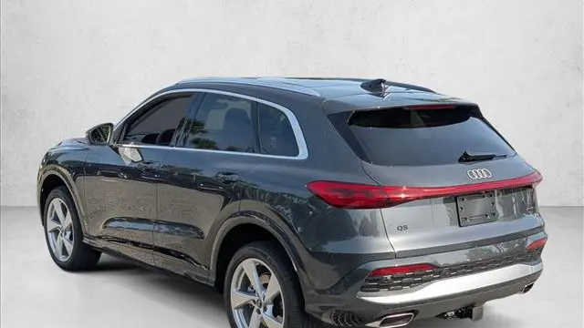 2025 Audi Q5 quattro Premium Plus TFSI