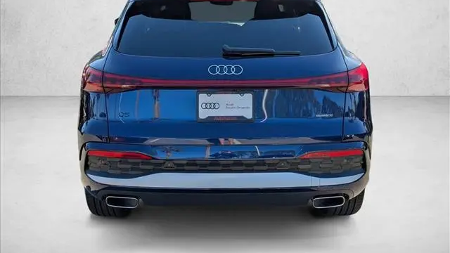 2025 Audi Q5 quattro Premium Plus TFSI