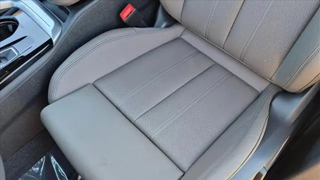 2026 Audi Q5 quattro Premium Plus TFSI