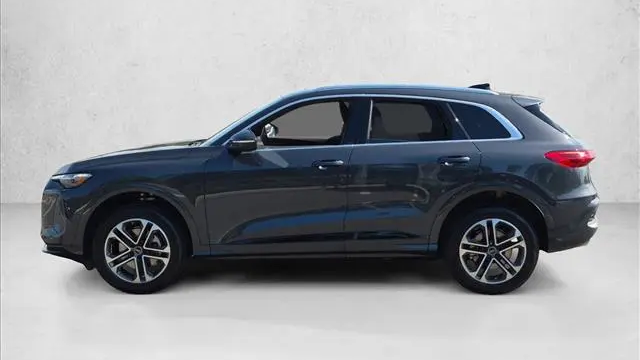 2026 Audi Q5 quattro Premium Plus TFSI