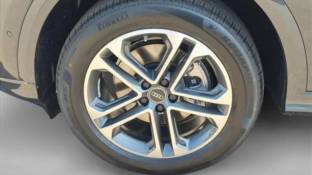 2026 Audi Q5 quattro Premium Plus TFSI