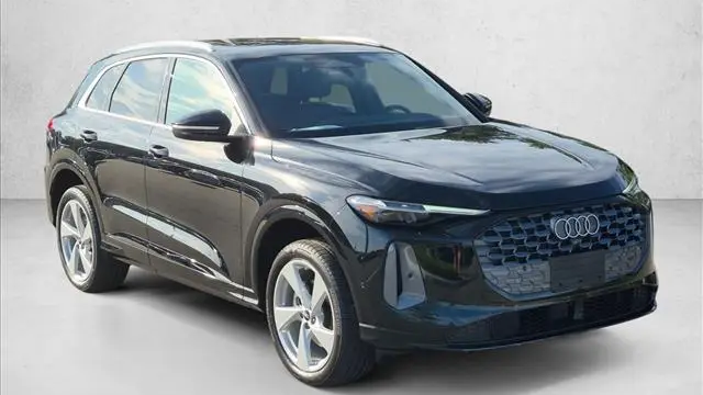 2026 Audi Q5 quattro Premium Plus TFSI