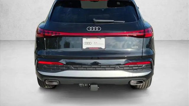 2026 Audi Q5 quattro Premium Plus TFSI