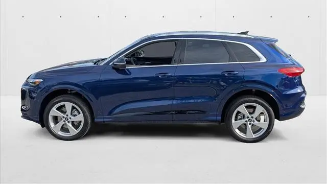 2025 Audi Q5 quattro Premium Plus TFSI