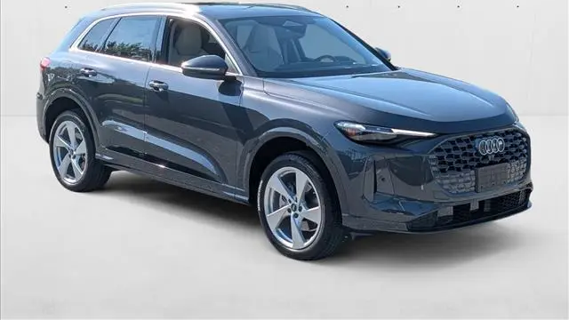 2025 Audi Q5 quattro Premium Plus TFSI